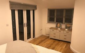 Redhill Lodge